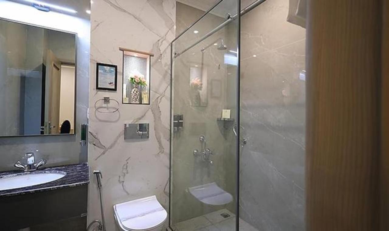 Fabhotel Prime Hampton By Ic'S Noida Eksteriør bilde